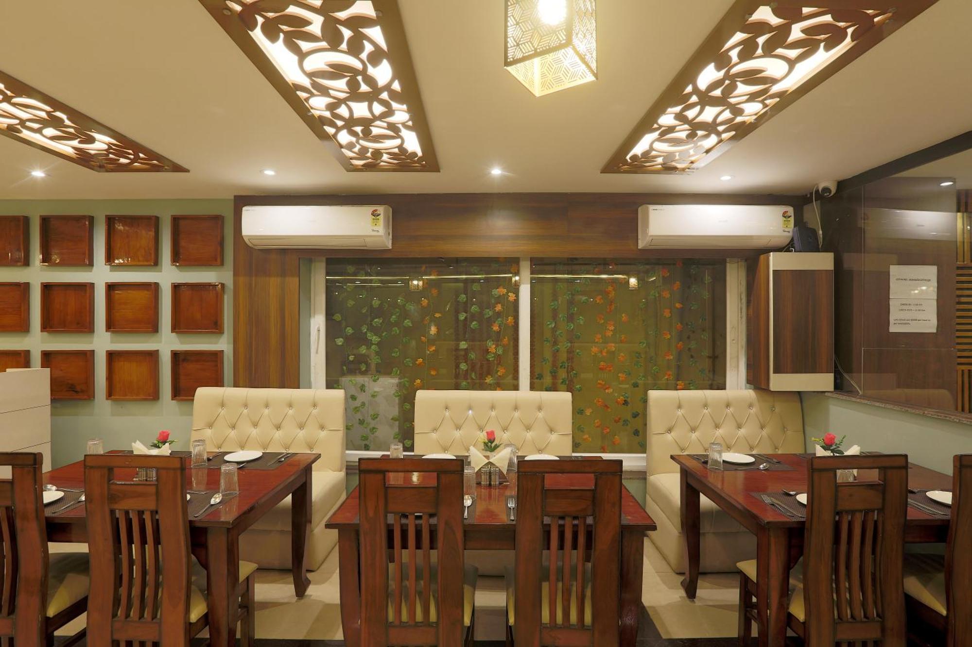 Hotel Deluxe Stay Inn - Near Delhi Airport ニューデリー エクステリア 写真